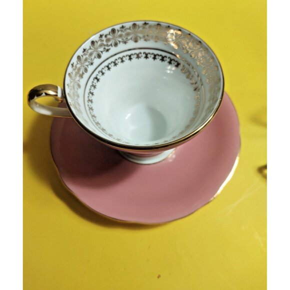 Aynsley Corset Shape Cup & Saucer set Pink Gold Filigree - Picture 2 of 10